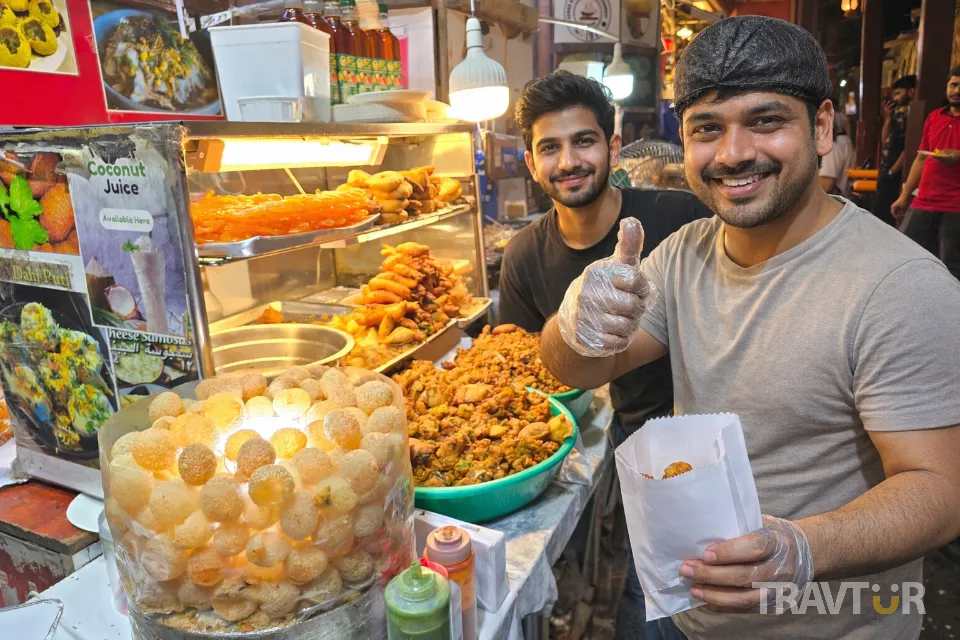 Dubai in October and November tour - Semi Private Dubai Street Food Tour