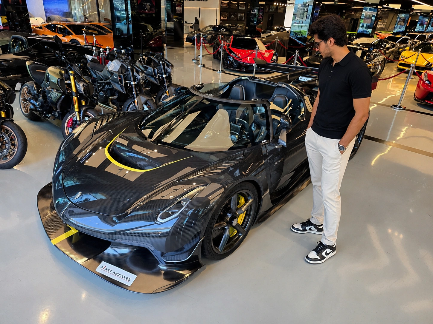 Best Luxury Car Showrooms in Dubai