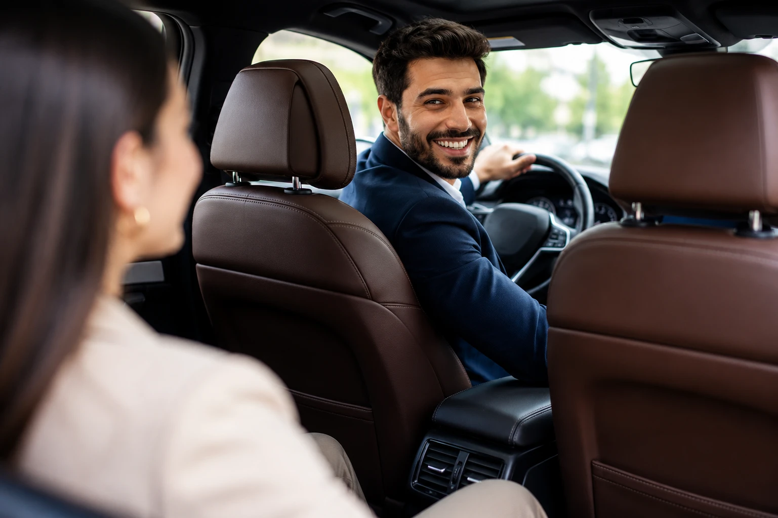 Private transfer car to Burj Khalifa from Dubai hotel